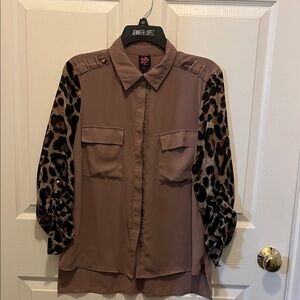 2B Bebe Brown Blouse with Leopard Print Sleeves
